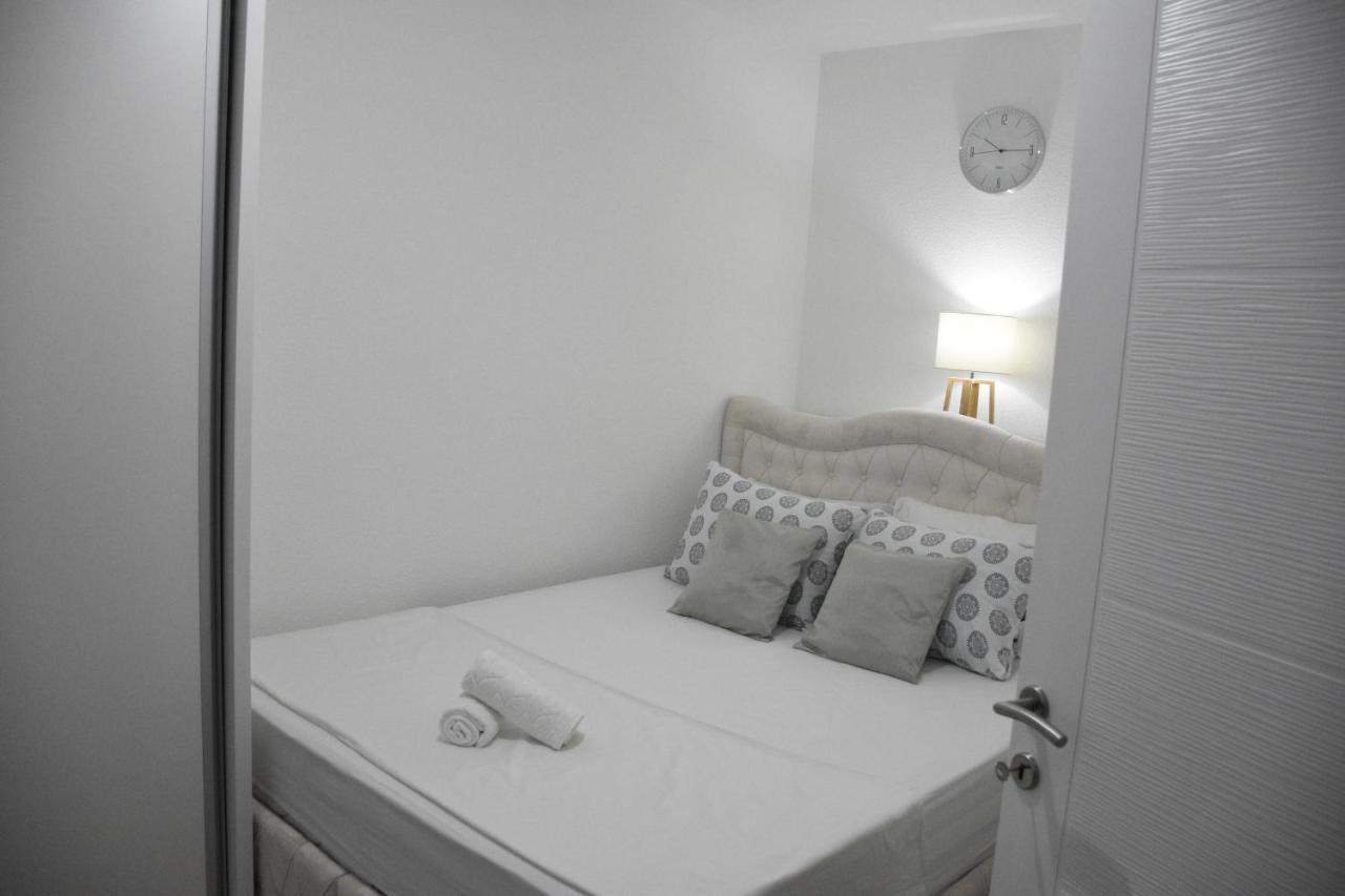 The White Apartment Мостар Екстериор снимка